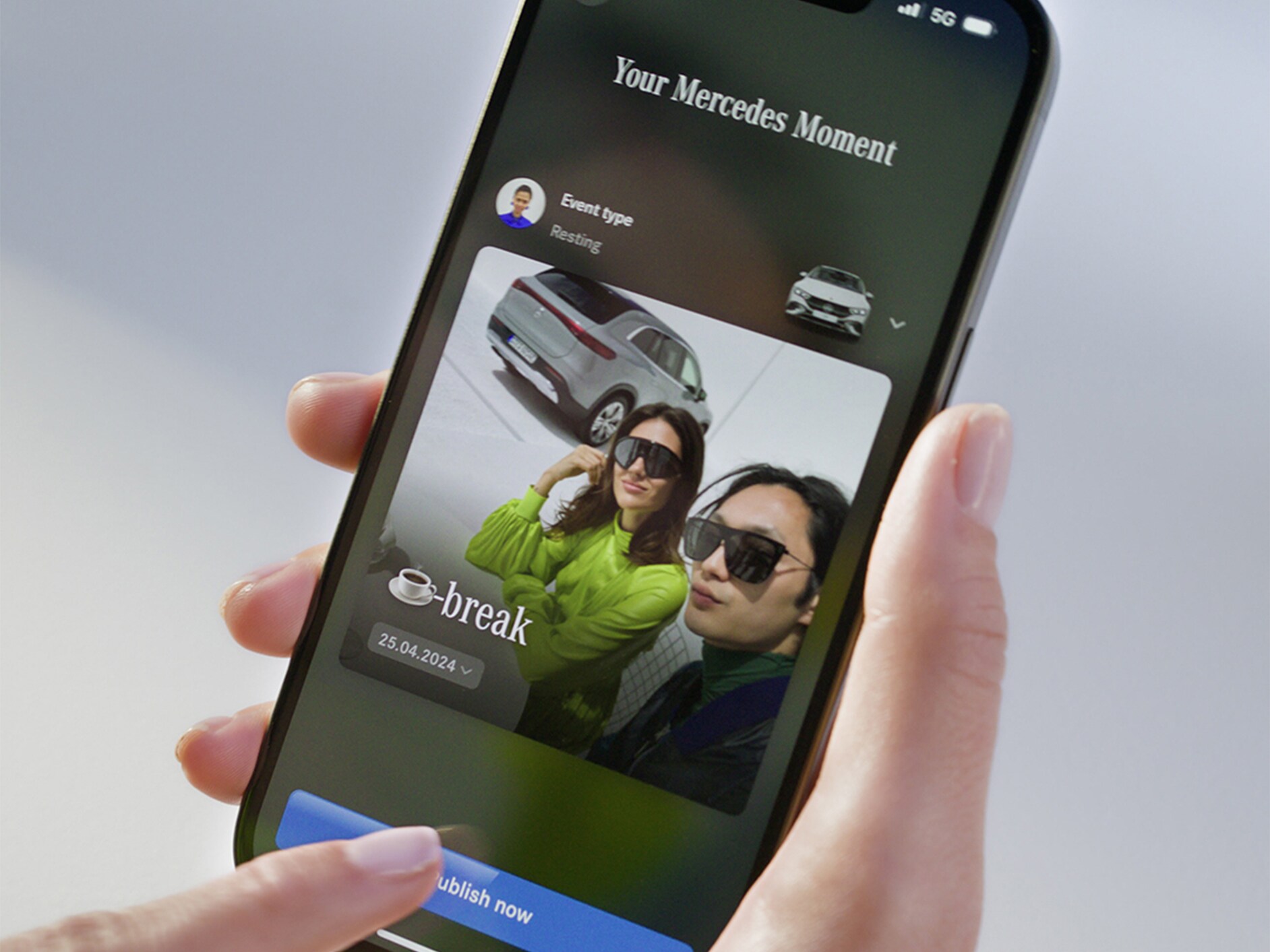 A Mercedes-Benz Stories alkalmazás képernyője.