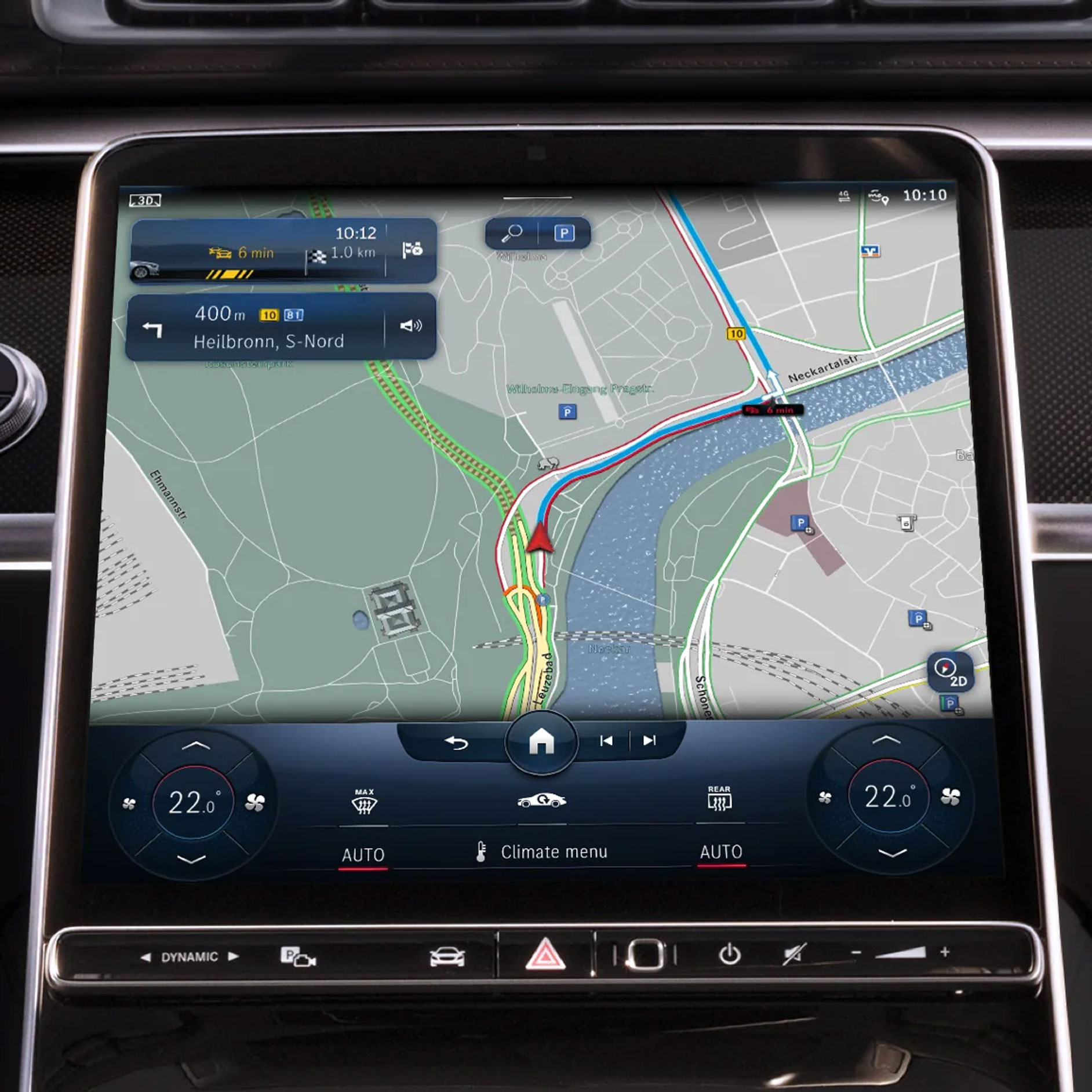 Live Traffic Information | Navigáció | Mercedes-Benz A navigáció Live Traffic Information funkcióval.