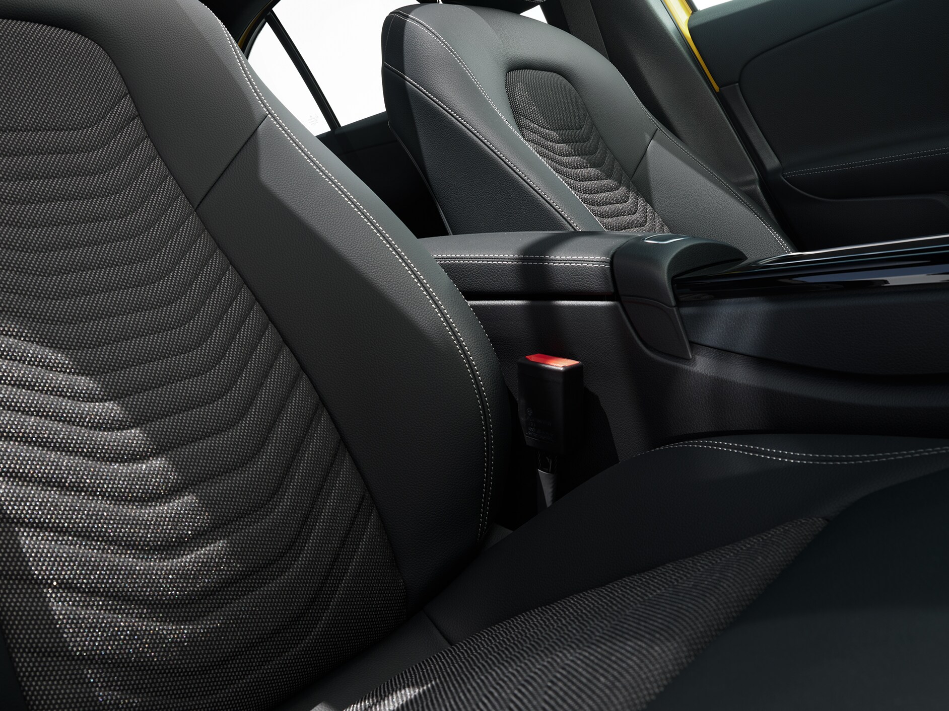 A Mercedes-Benz A-osztály kompakt limuzin komfortülései.