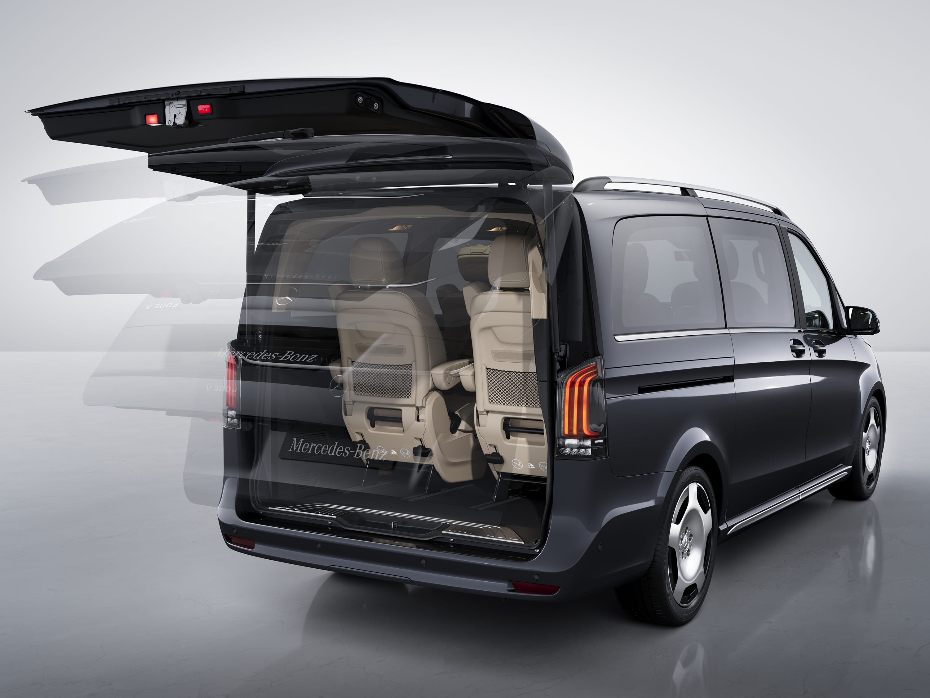 Mercedes-Benz Marco Polo csomagtérajtó EASY-PACK csomaggal.