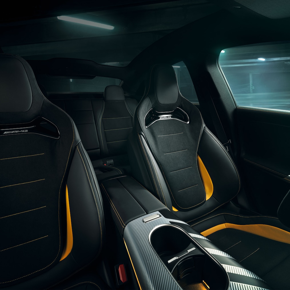 Az AMG sportülések az új Mercedes-AMG CLA 45 4MATIC+ electric modellben.