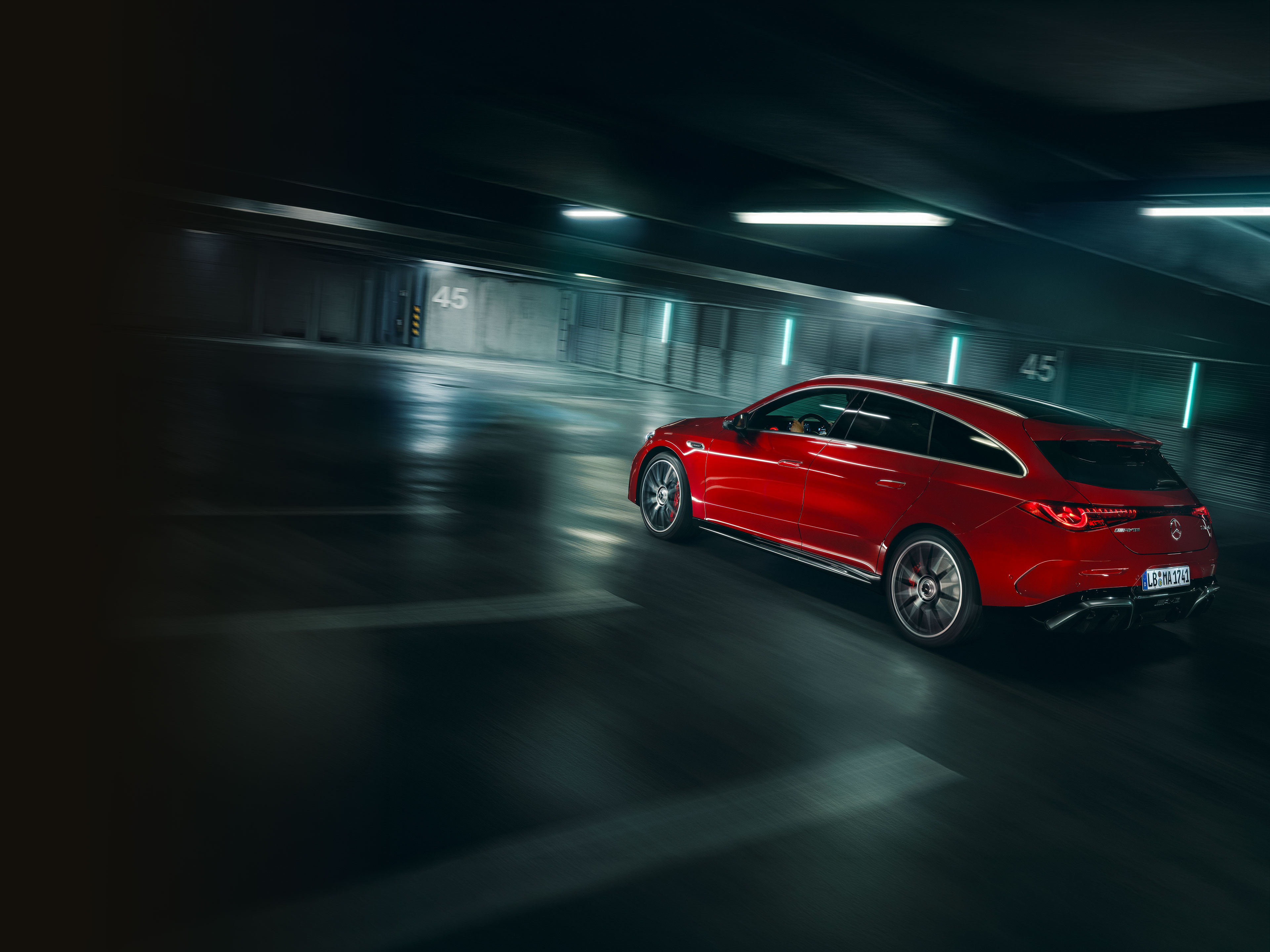 Teljesítmény | CLA Shooting Brake | Mercedes-AMG Az új Mercedes-AMG CLA 45 electric 4MATIC+ Shooting Brake teljesítménye.