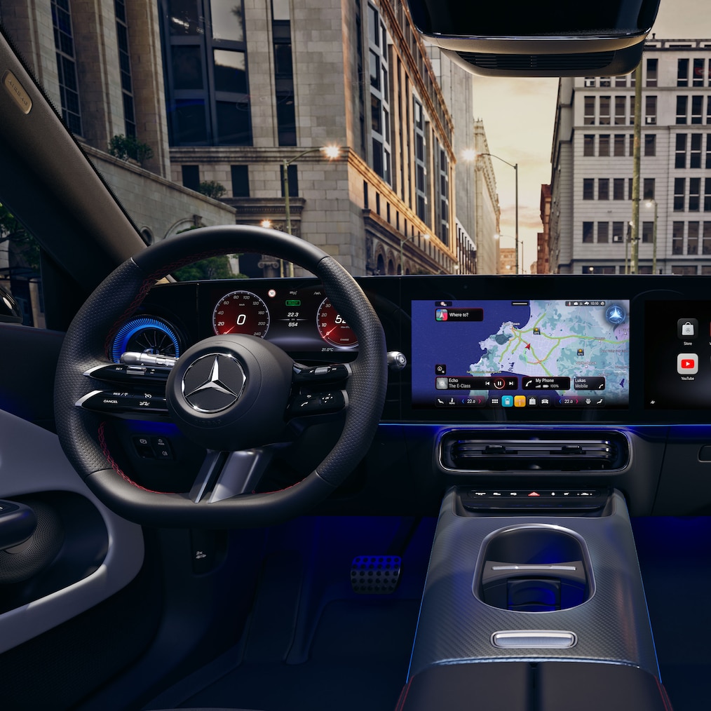 Az MBUX Superscreennel rendelkező új műszerfal az elektromos CLA Shooting Brake belső terében.