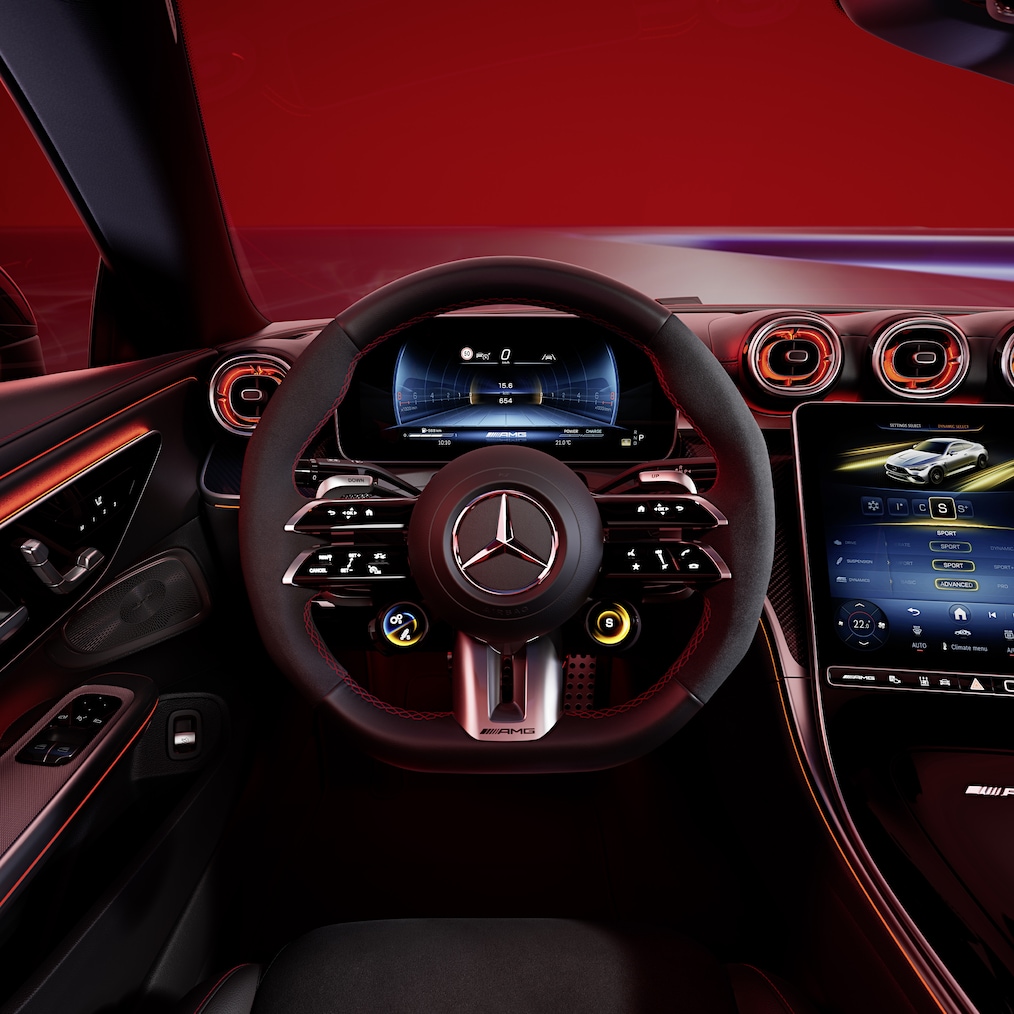 A Mercedes-AMG CLE 53 4MATIC+ Coupé dinamikus nézete (menet közbeni kép).