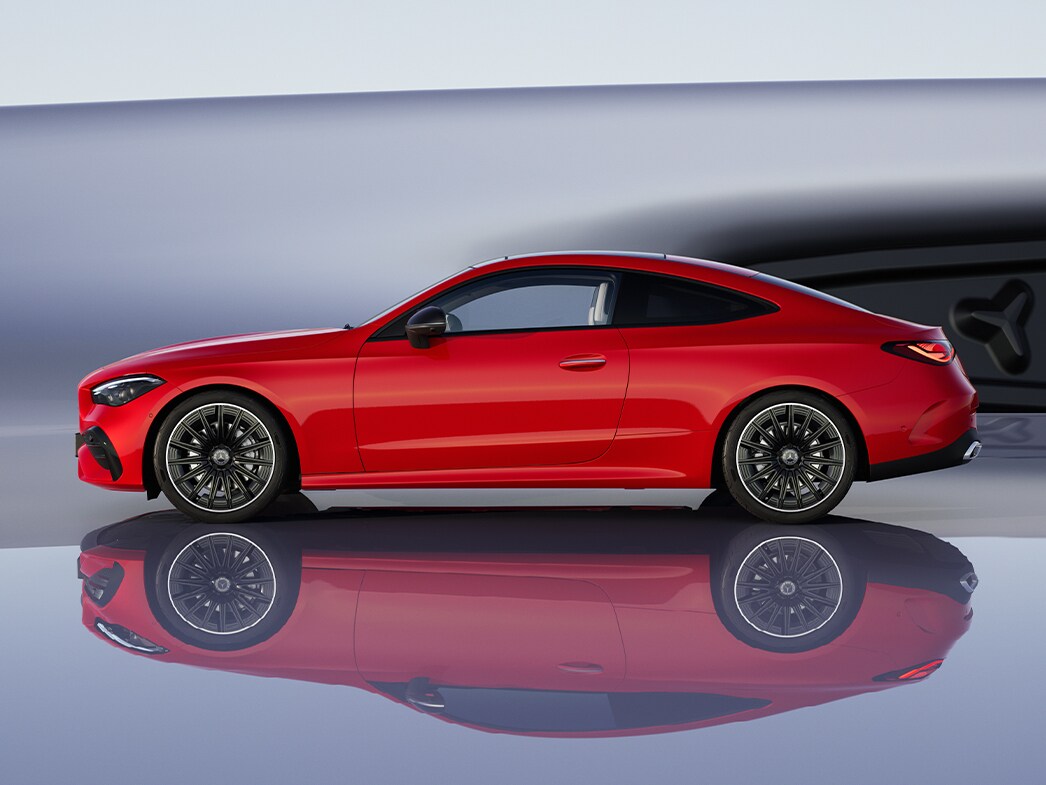 Egyeztessen tesztvezetést a Mercedes-Benz CLE Coupéval egy márkakereskedésben!