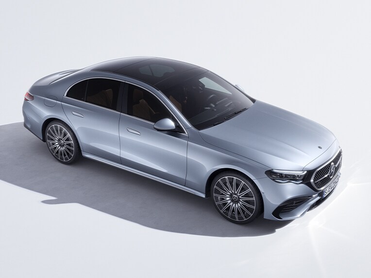 Az új Mercedes-Benz E-osztály limuzin AGILITY CONTROL futóművel.