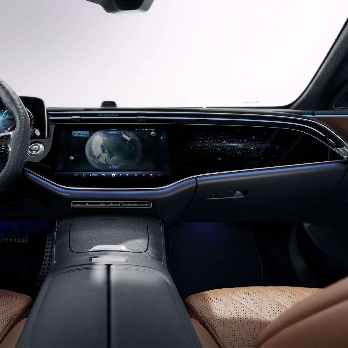 Az MBUX Superscreen szelfi- és videokamerával a Mercedes-Benz E-osztály limuzinban.