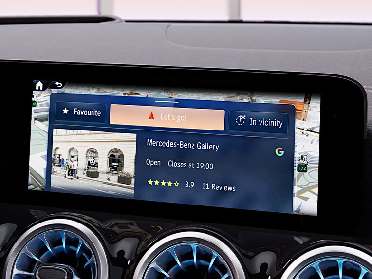 A Google által biztosított helyadatok az új Mercedes-Benz EQA-ban.