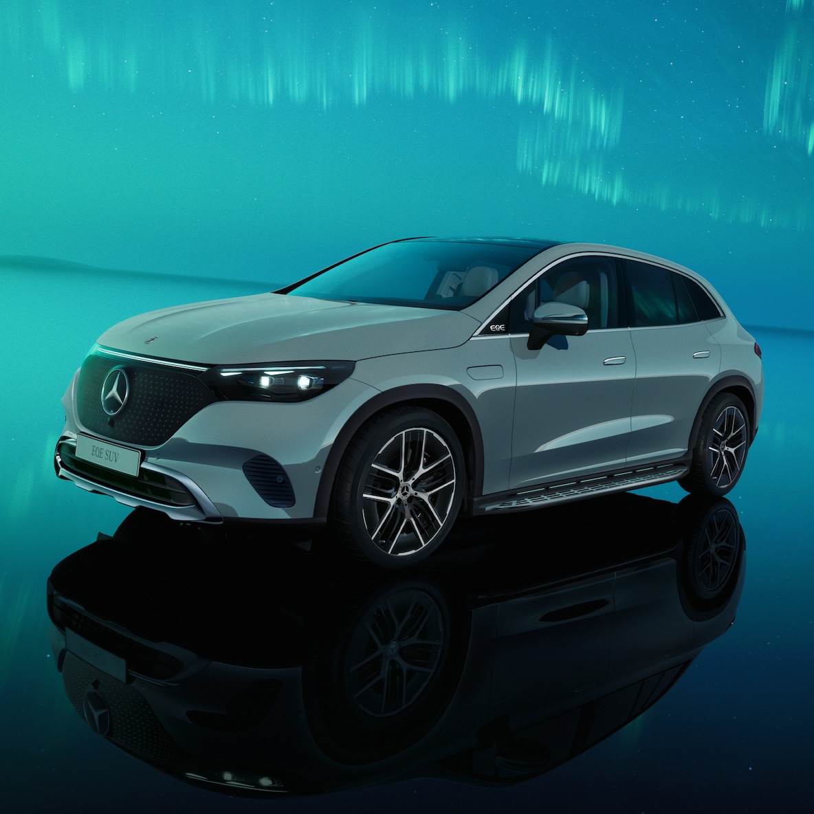 A Mercedes-Benz EQE SUV külső megjelenése.