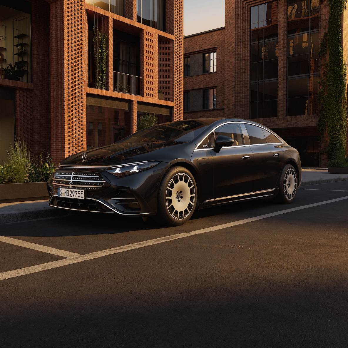 Az új tisztán elektromos Mercedes-Benz EQS külső megjelenése.