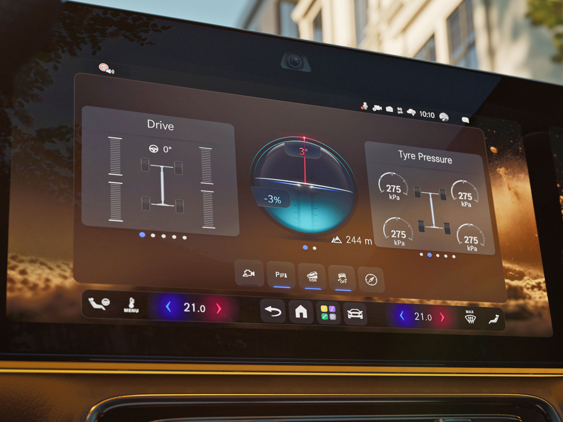 Terepjáró tulajdonságok | Az új, elektromos GLA | Mercedes-Benz Az új, elektromos GLA belső tere, középpontban az MBUX Superscreennel, amelyen az átlátszó motorházető látható.