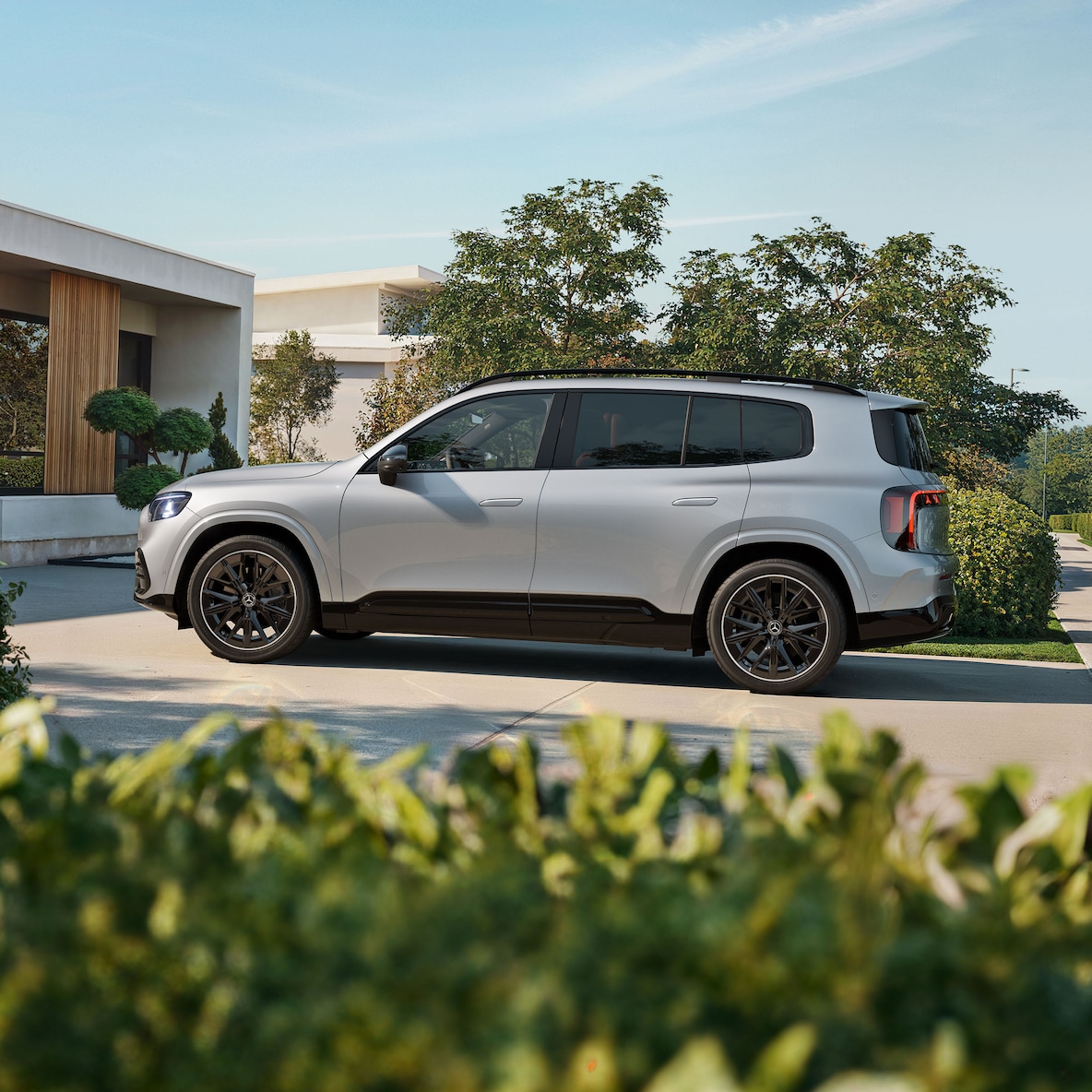 Az új, elektromos GLB külső megjelenése.