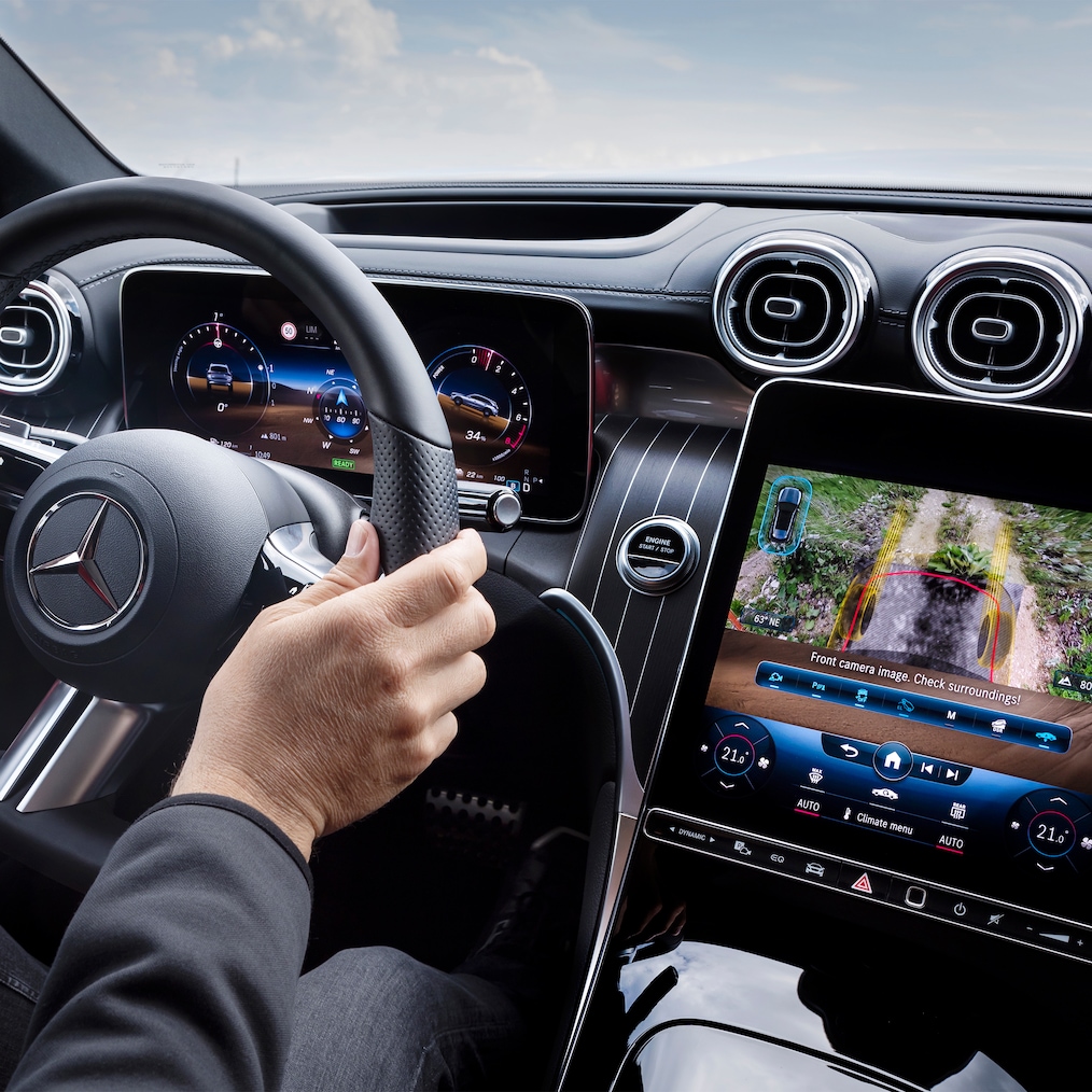 Az MBUX offroad képernyő közelképe.