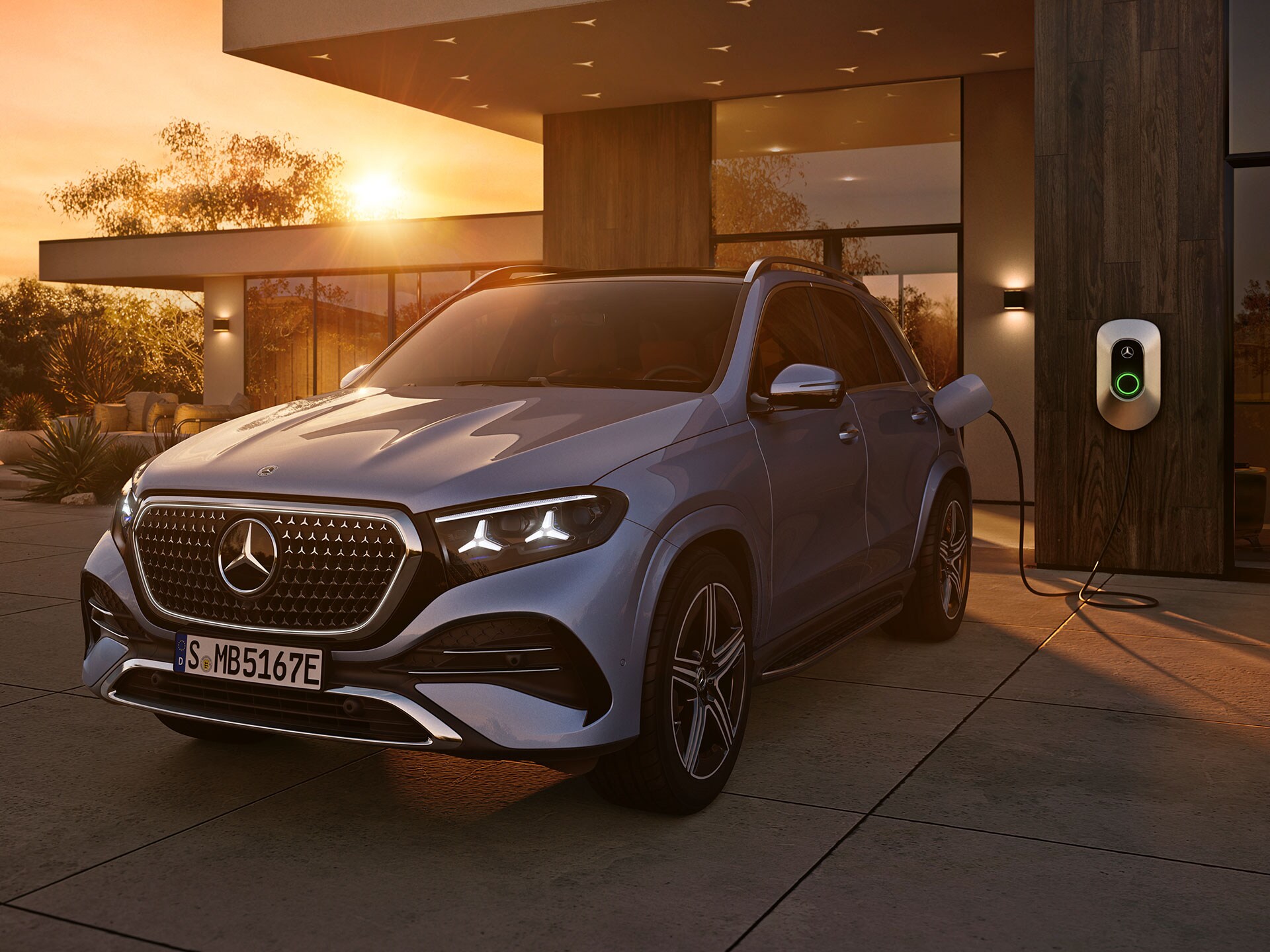 Az új Mercedes-Benz GLE plug-in hibrid modellje.