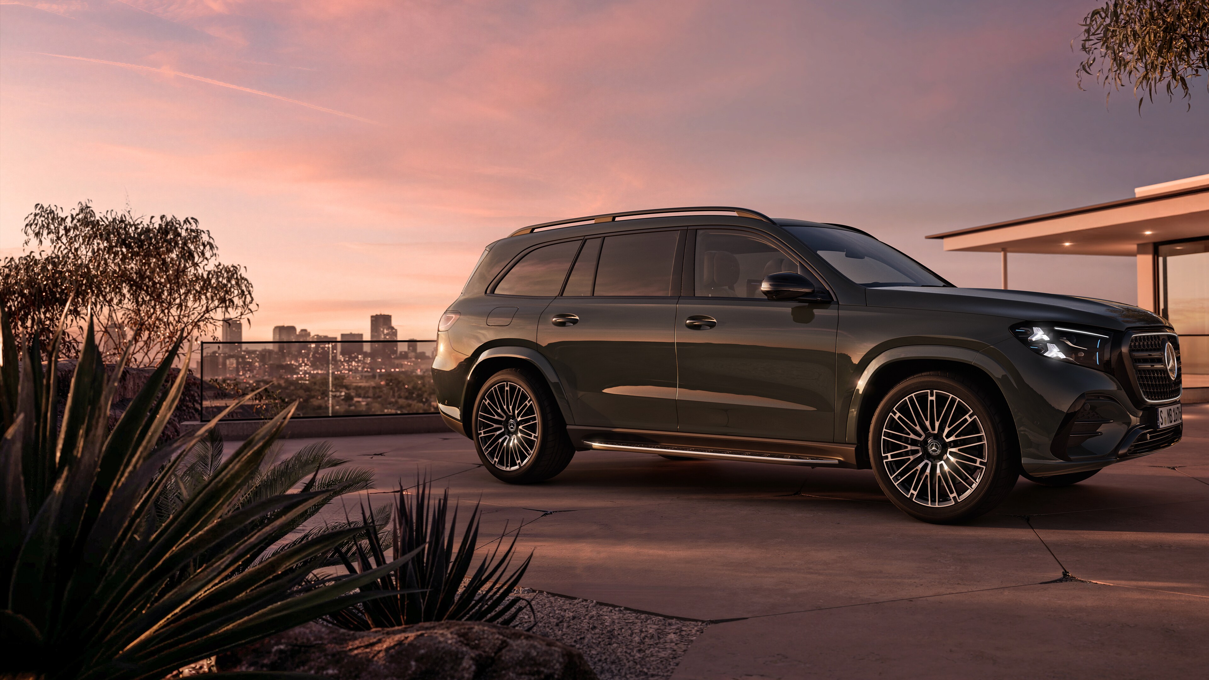 Az új Mercedes-Benz GLS.