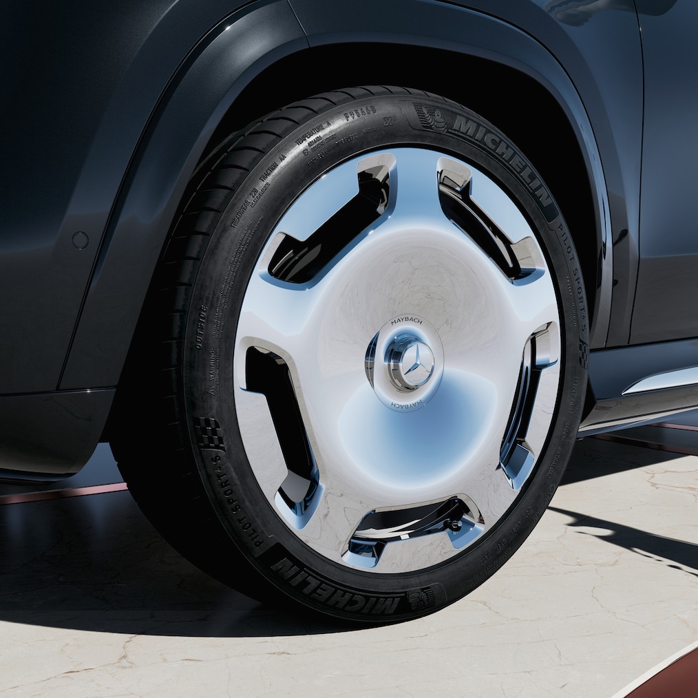 Az exkluzív Maybach R53 kerék felülnézete.