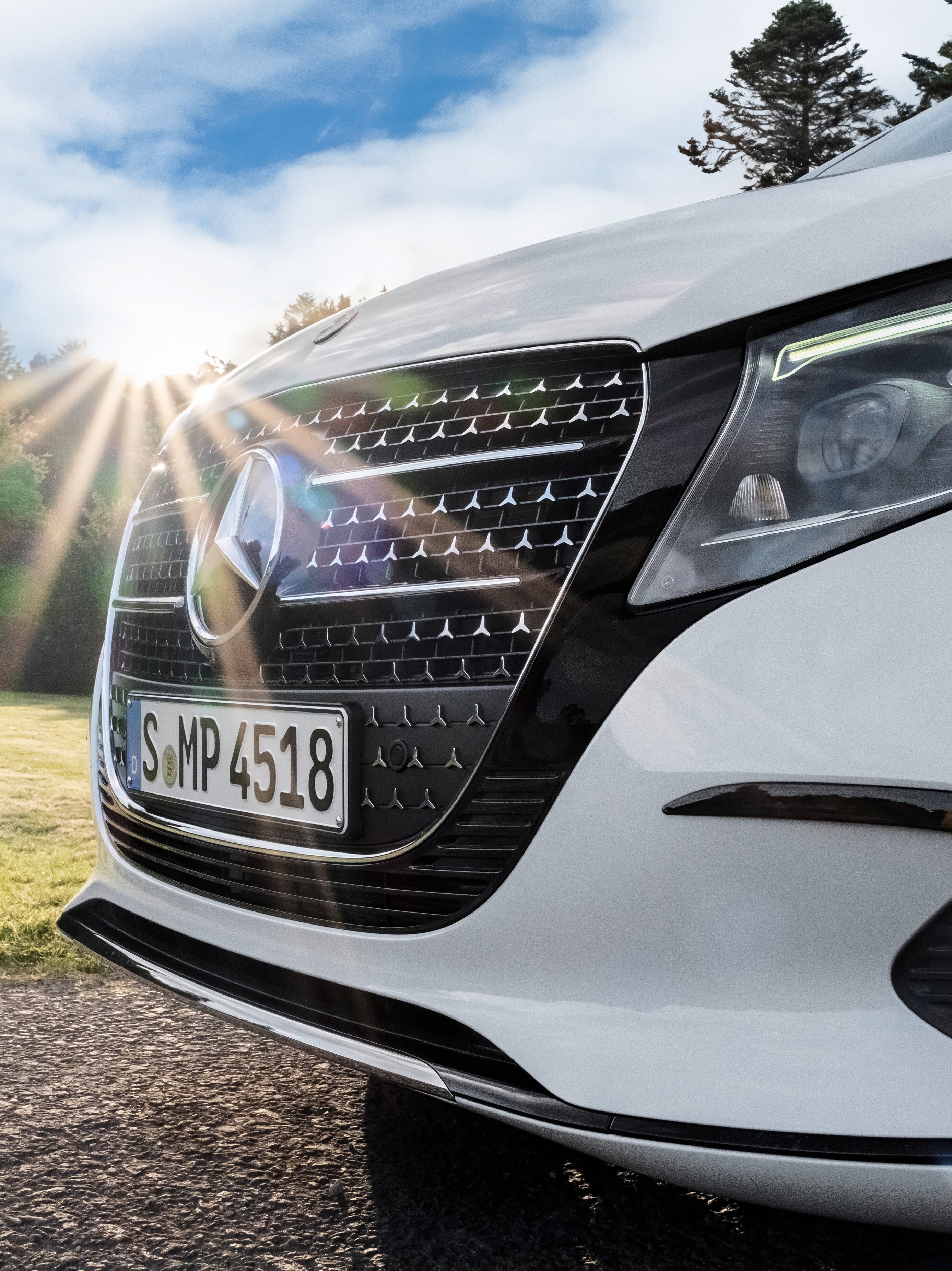 Közelkép a V-osztály Marco Polo modellről.