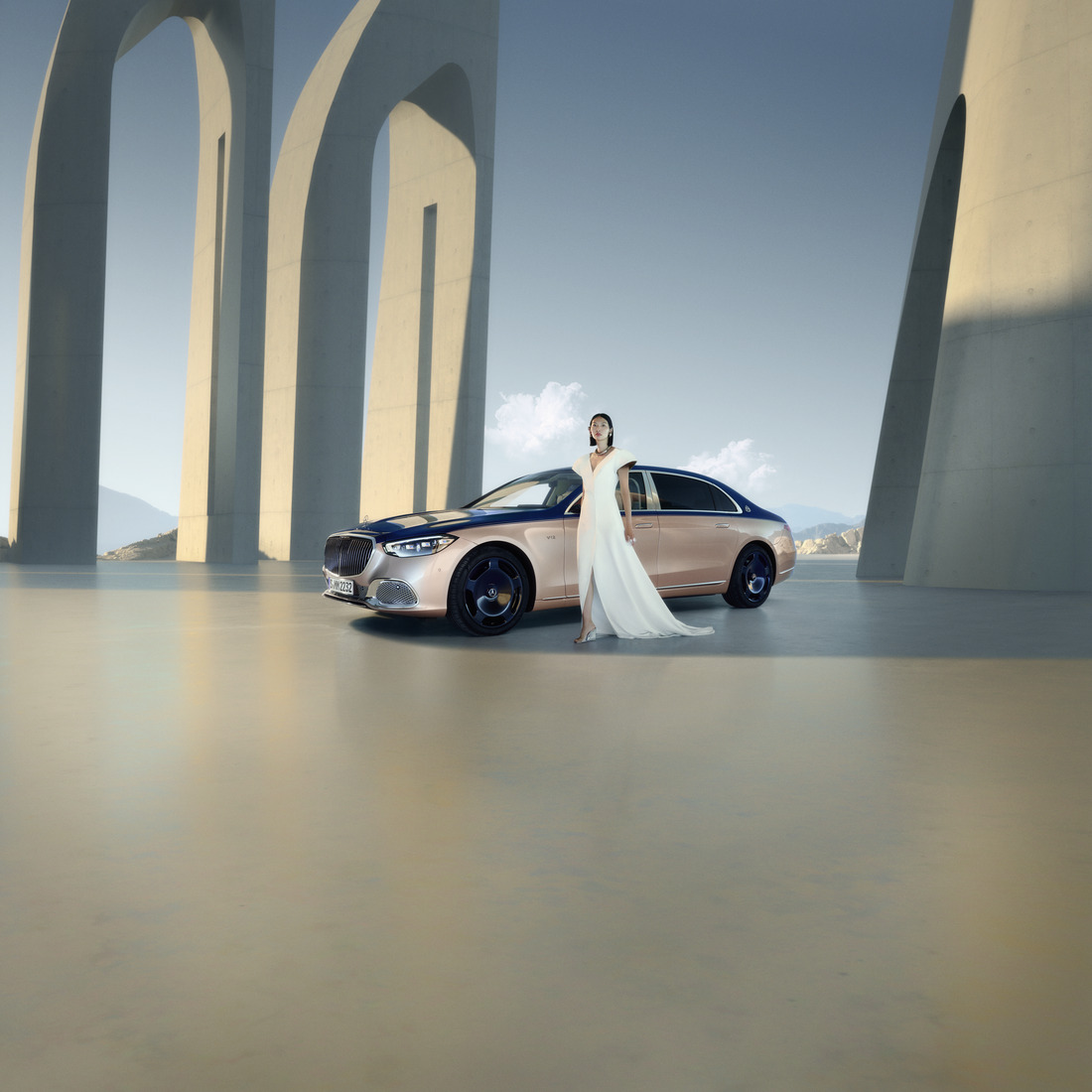 Ismerje meg a Mercedes-Maybach gépkocsit Mercedes-Maybach S-osztály Haute Voiture rózsaszínben csillogó árnyalattal