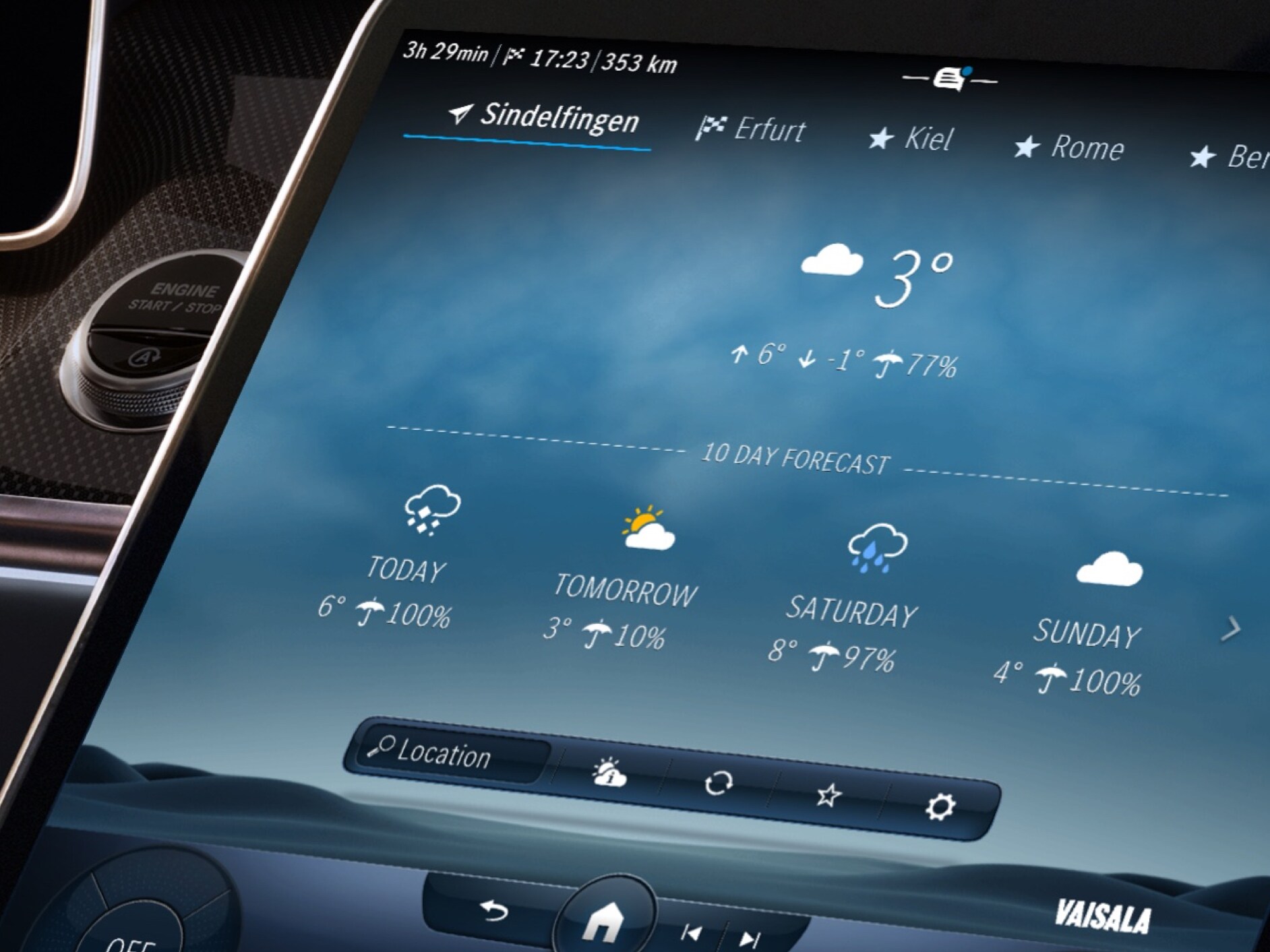 Az MBUX multimédia-rendszer az Időjárás-előrejelzés Digitális extrafelszereltségnek köszönhetően megjeleníti a célállomás időjárását.