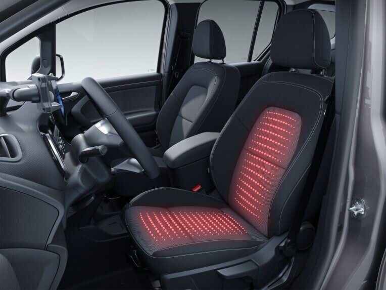 A Mercedes-Benz Citan zárt áruszállító vezetőjének ülésfűtése.