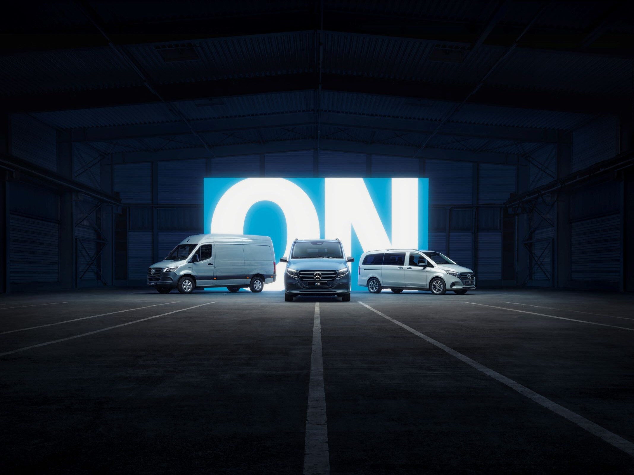 Az MBUX multimédia-rendszer egy elektromos Mercedes-Benz kishaszongépjárműben.