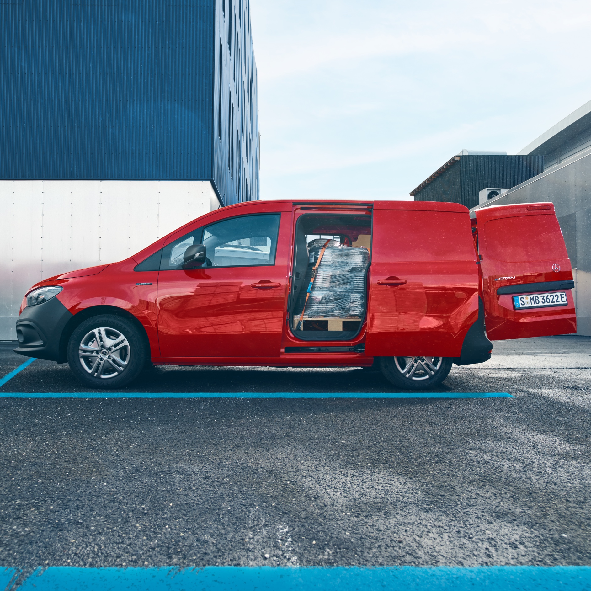 eCitan zárt áruszállító | Mercedes-Benz A Mercedes-Benz eCitan zárt áruszállító mint kisteherautó.