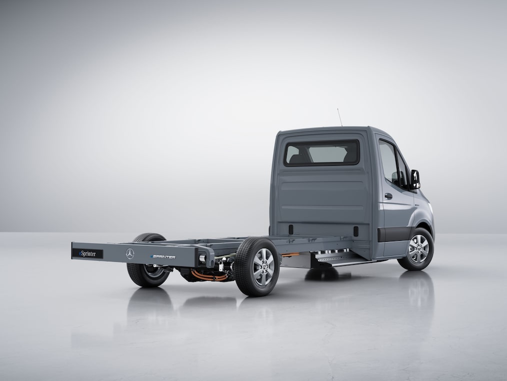 A Mercedes-Benz eSprinter alváz hátsó nézete.