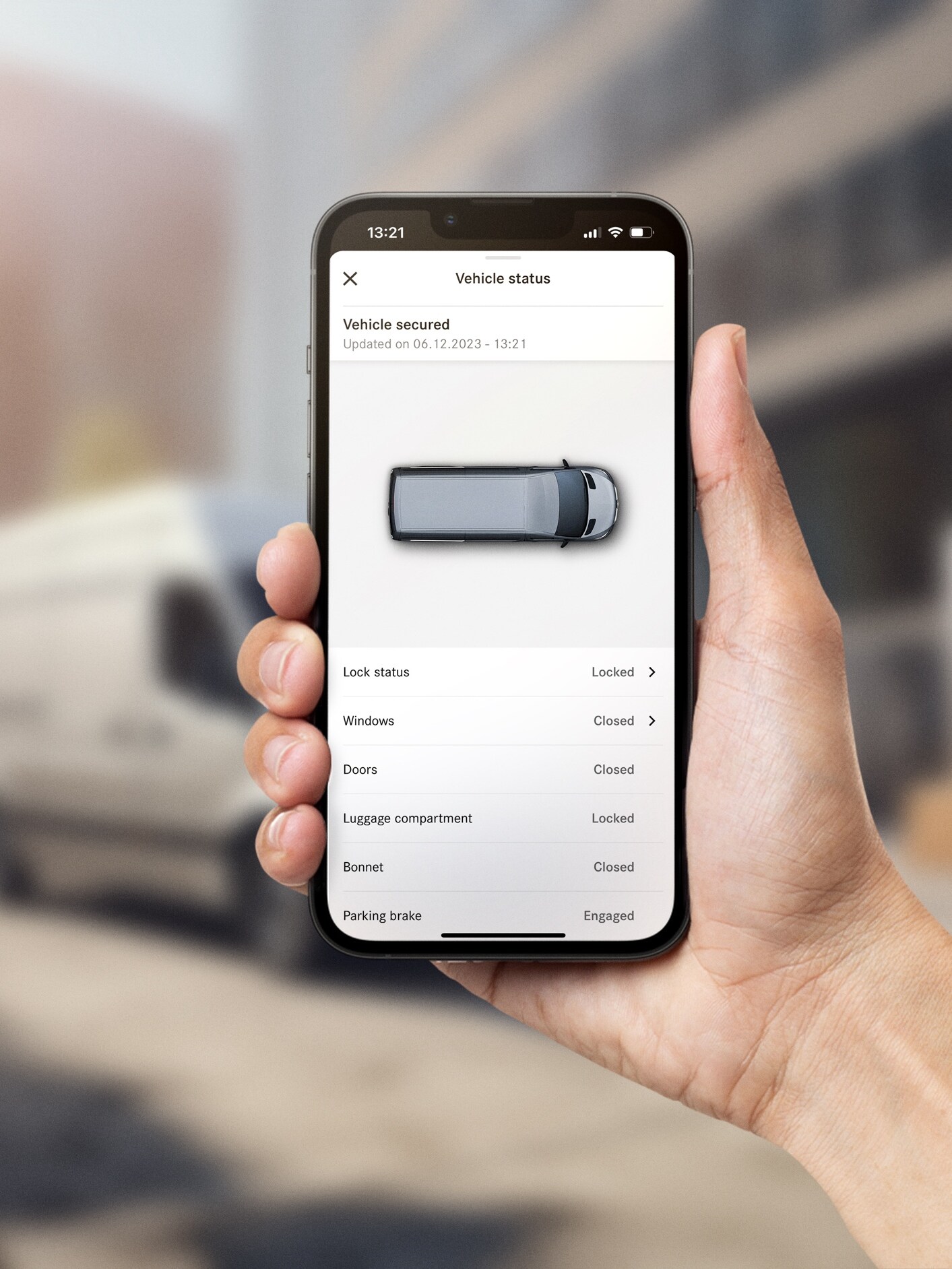 Digitális extrafelszereltségek egy Mercedes-Benz kishaszongépjárműhöz.