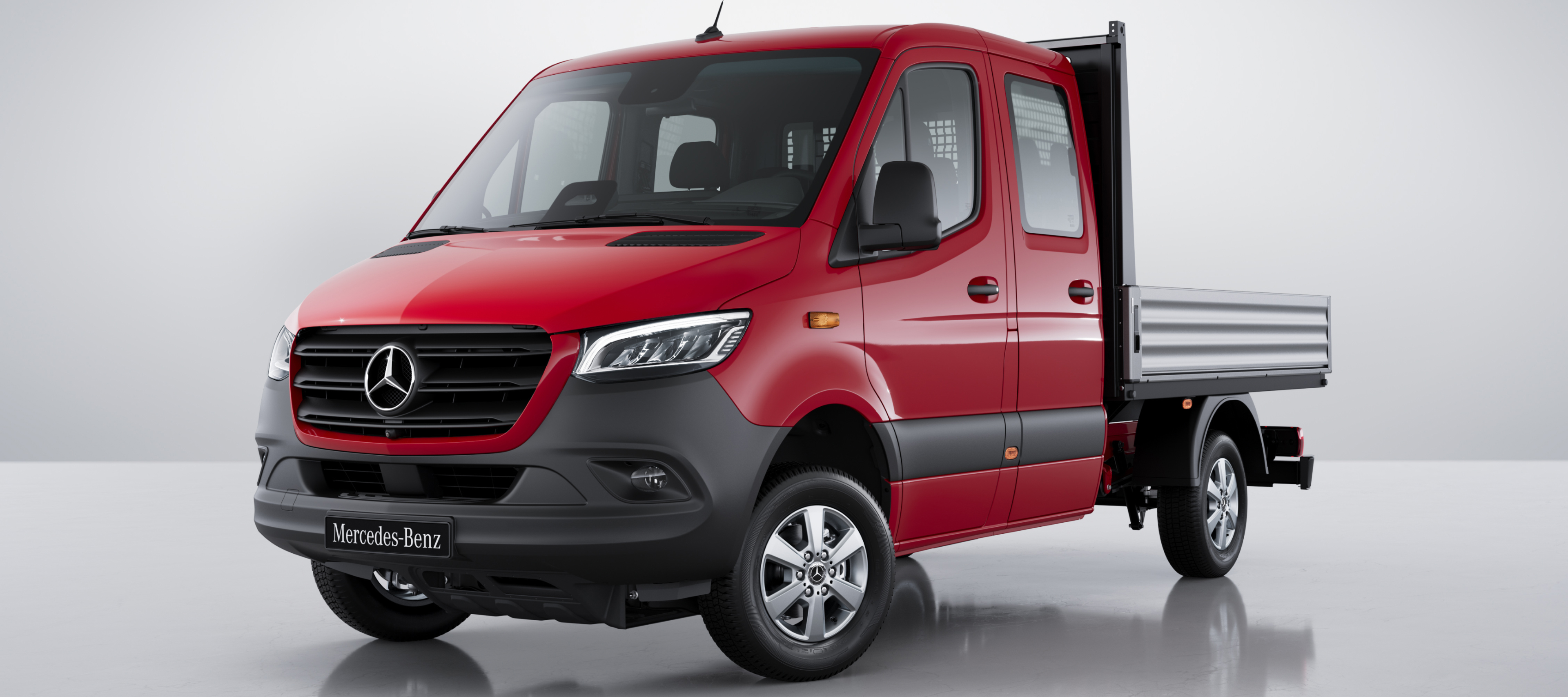 Járműösszehasonlítás | Sprinter platós gépjármű | Mercedes-Benz A Mercedes-Benz Sprinter platós gépjármű.