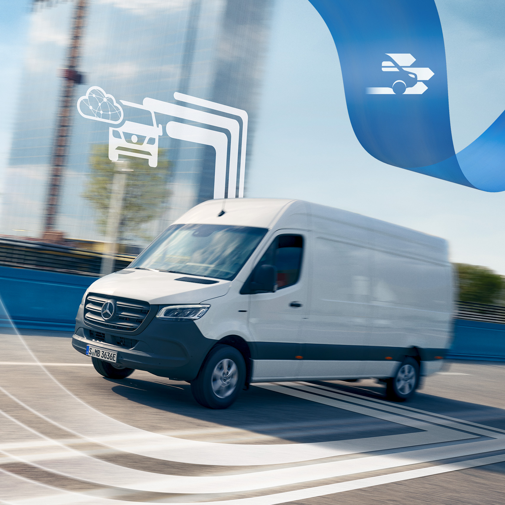 Mercedes-Benz | Transzporter-technológia | Digitális extrafelszereltségek Fehér Mercedes-Benz Sprinter az úton, digitális szimbólummal.