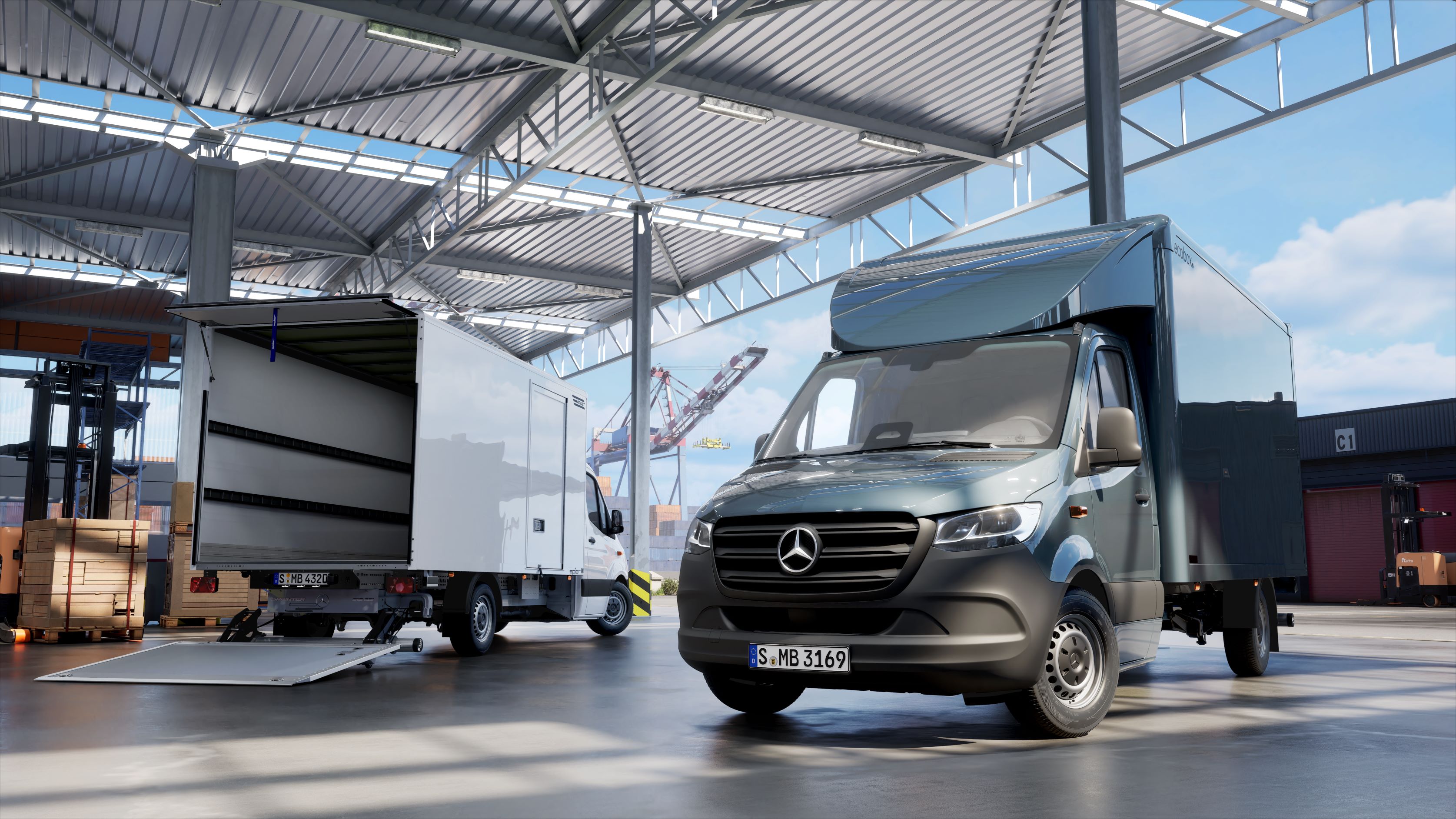 VanSolution | Sprinter | Mercedes-Benz Különböző Sprinter modellek dobozos felépítményű megoldással.