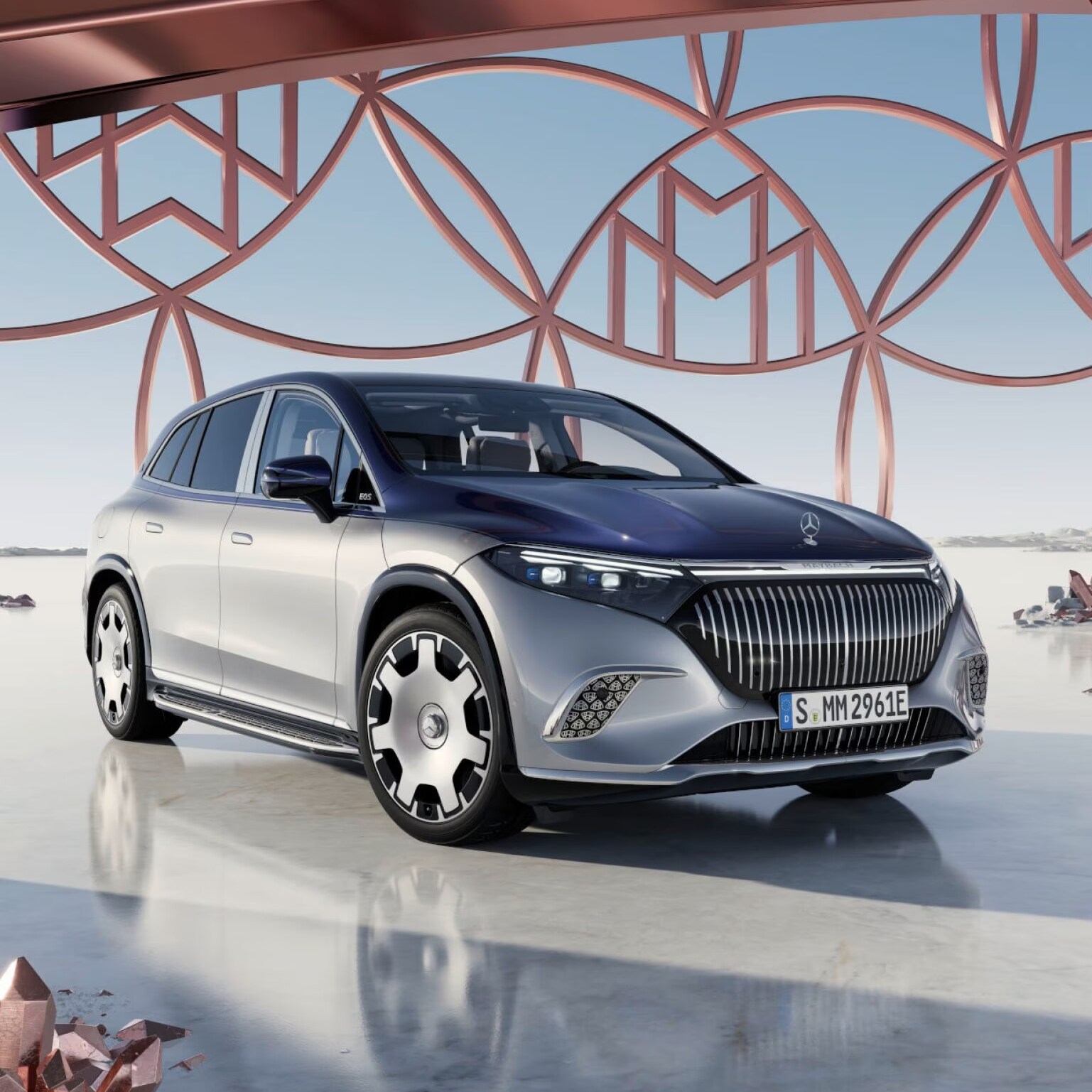 Electric driving with unparalleled elegance from Mercedes-Maybach