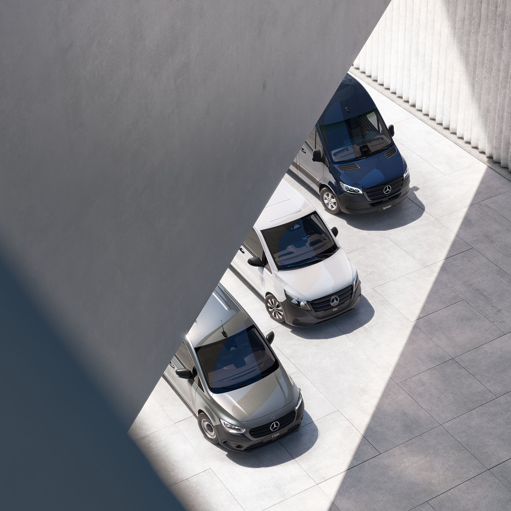 Kishaszongépjárművek sora felülnézetből.